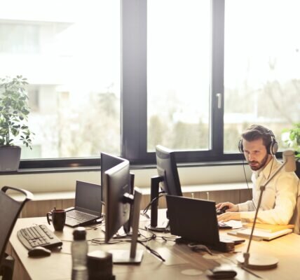 How to Call Someone at Delta From Aruba? How to Call Someone at Delta From Aruba?